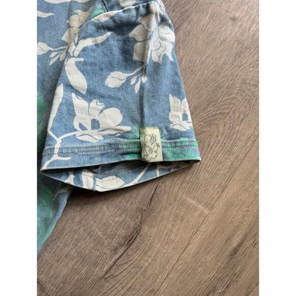 Disney Princess Tiana Prince Naveen denim button down shirt Size Medium - Picture 5 of 6